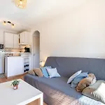 Saint James-14 By Interhome *