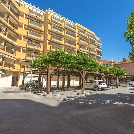 Apartamento Saint James-14 By Interhome Le Lavandou